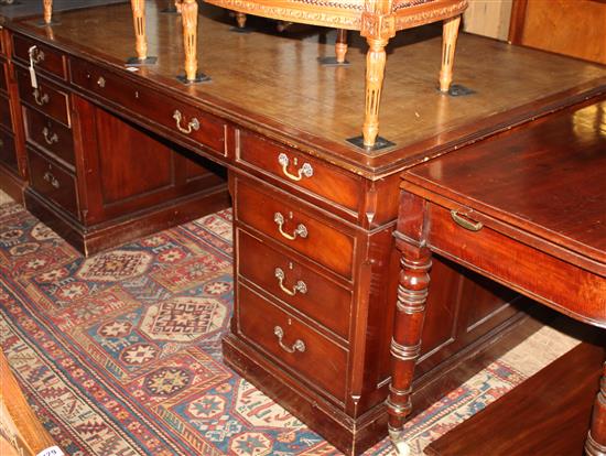 Georgian style mahogany partners pedestal desk, fitted green/brown skiver